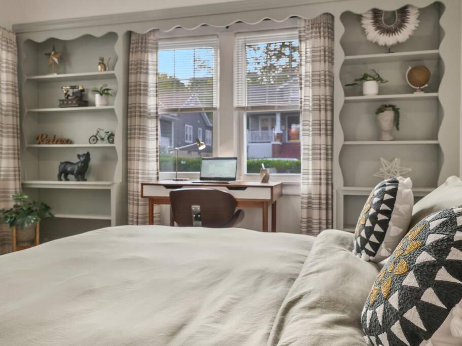 Midcentury Mod Suite, Hudson River/Mt Beacon Views Newburgh Ngoại thất bức ảnh